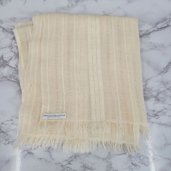 Churchill Handwoven Vintage Wool Scarf Elegant Cream Scarf - Picture 2 of 8